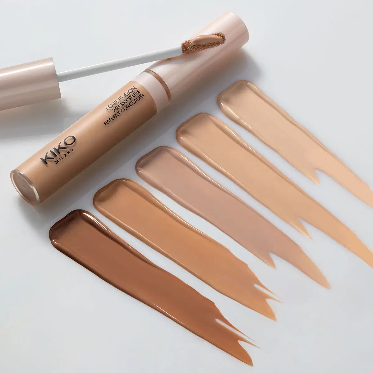 Love Fusion 24H Moisture Radiant Concealer 15