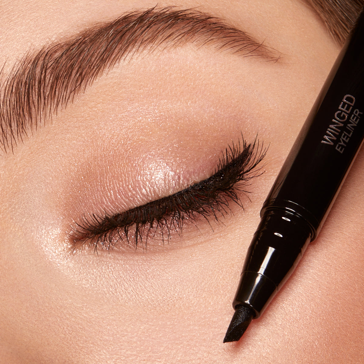 Winged Eyeliner