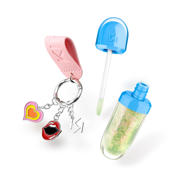 Hue Ready? 3D Hydra Lip Oil Chromapop Edition 03
